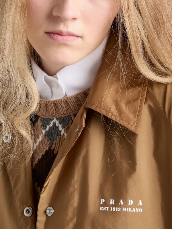 Prada Re-Nylon ライトジャケット | ブラウン | FARFETCH JP