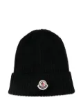 Moncler Enfant logo-patch ribbed beanie - Black
