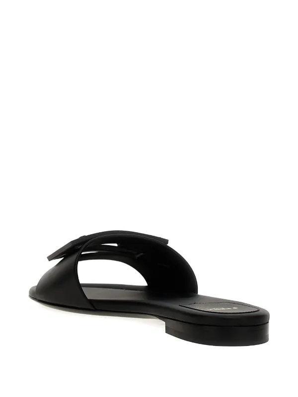 FENDI バゲット モノグラム サンダル | ブラック | FARFETCH JP