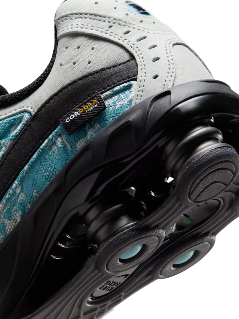 Nike Shox Ride 2 Premium Cordura sneakers met vlakken Grijs