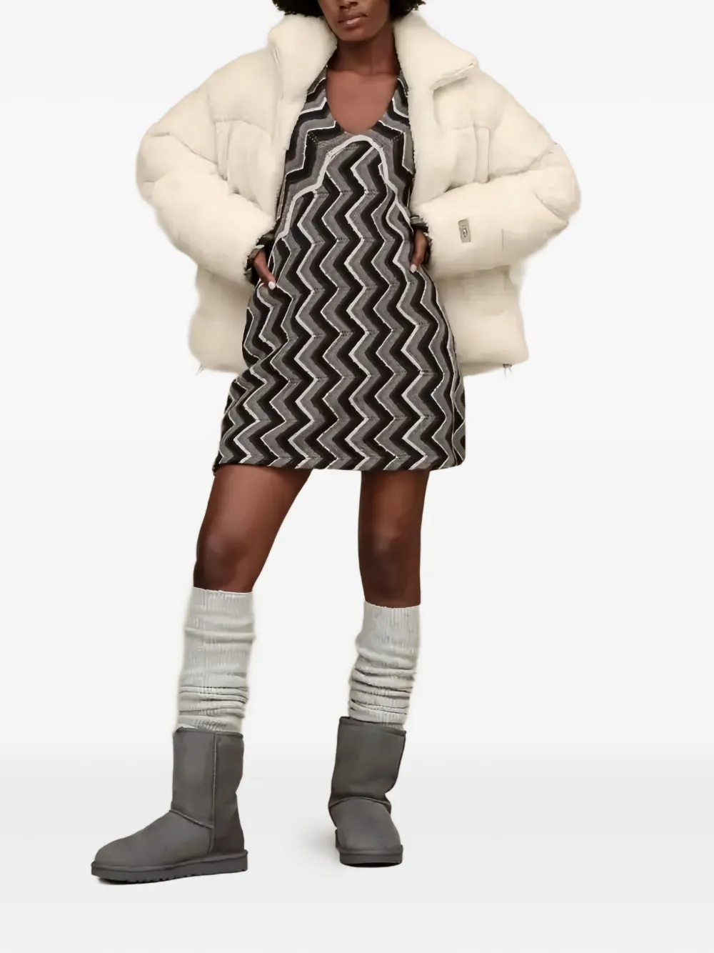 UGG Classic Short II suede boots Grey