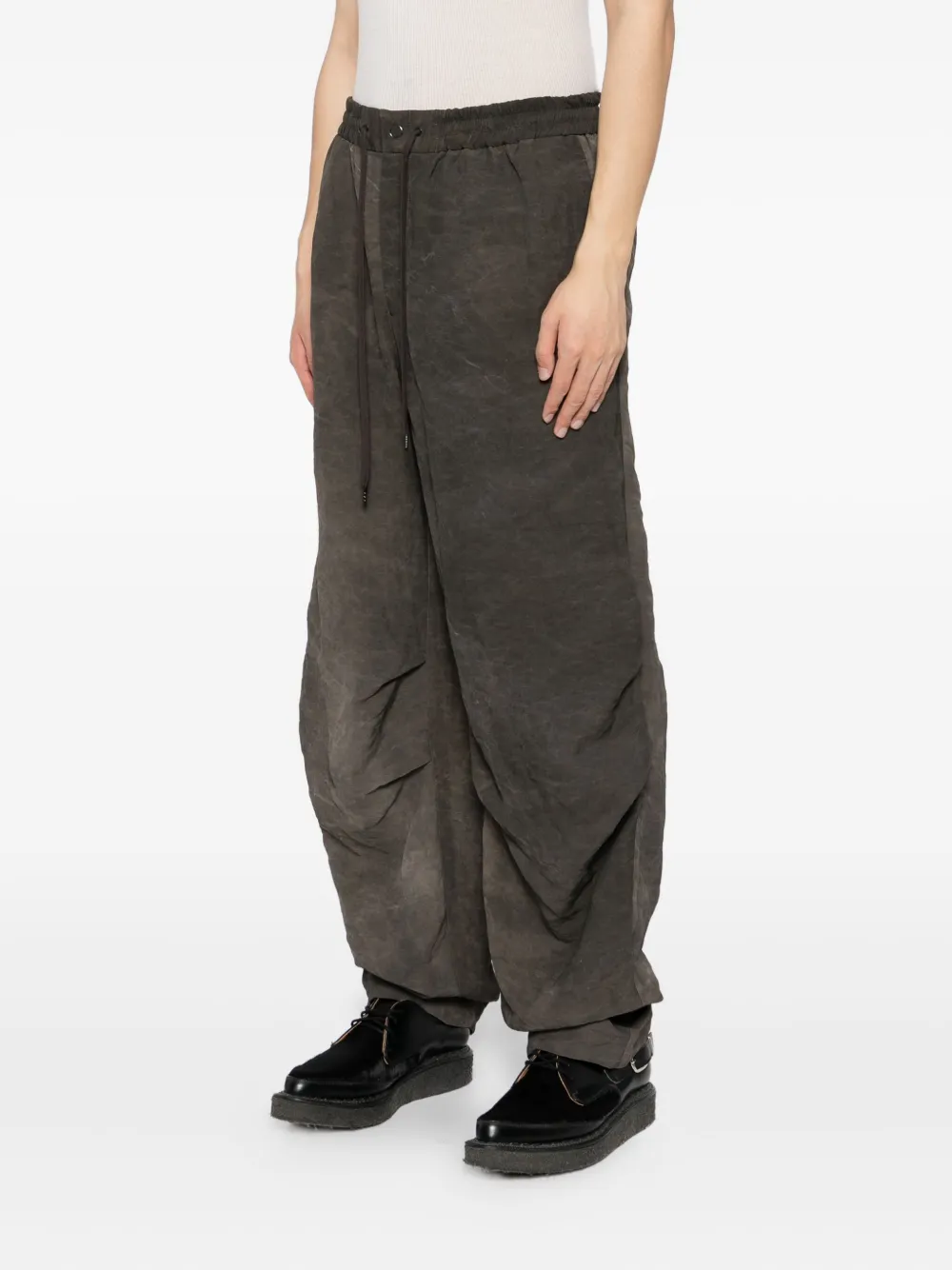 Devoa Oversized Viscose And Linen Trousers In Brown