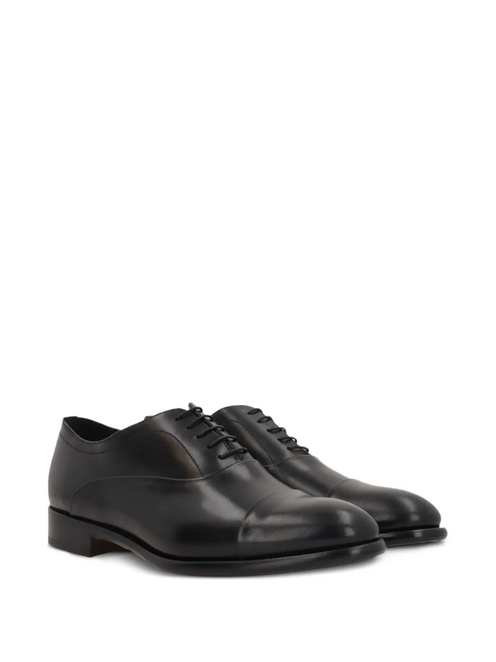 Doucal's cap-toe lace-up shoes Black