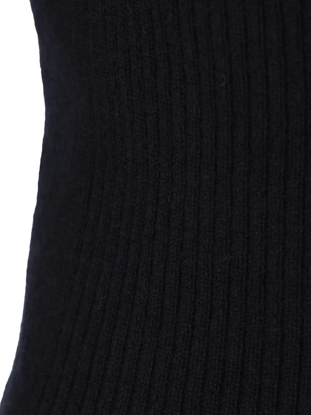 Allude Ribbed Turtleneck Sweater In Blue