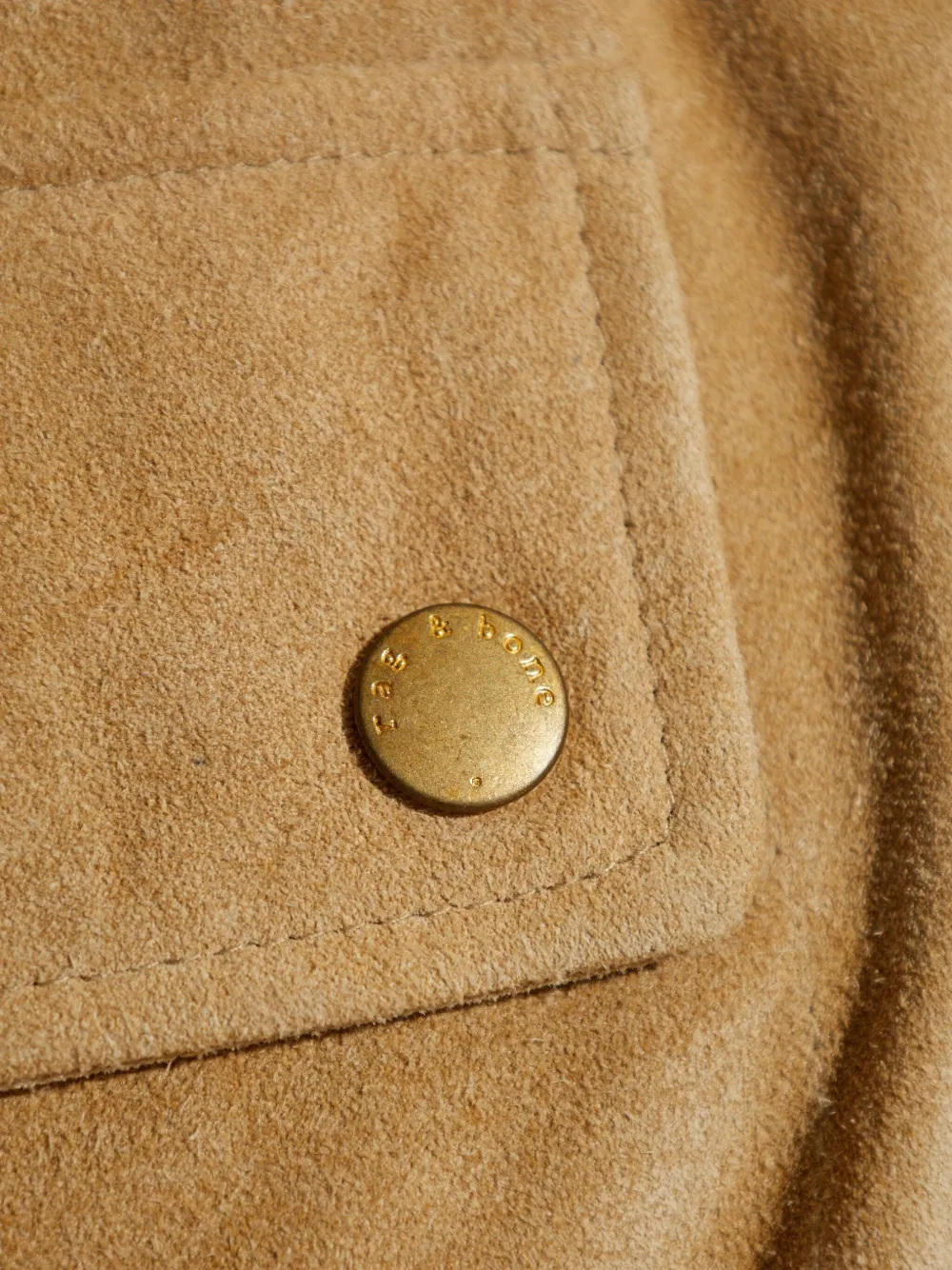 rag & bone Suède jack met drukknopen Beige