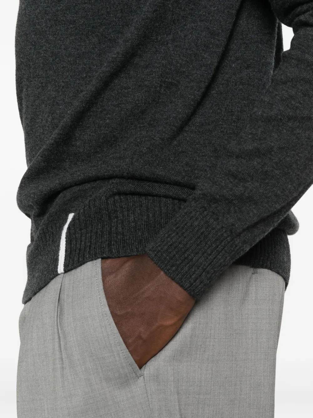 Alpha Studio Crew-neck Wool Sweater In Black