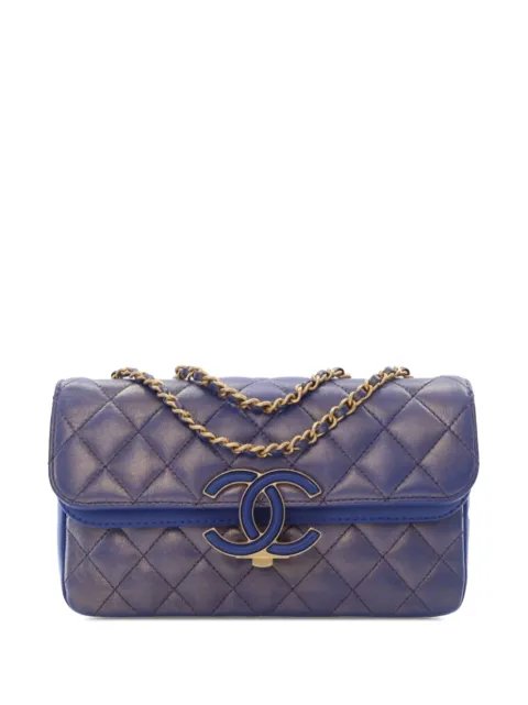 CHANEL Pre-Owned 2019 Small Quilted Metallic Lambskin CC Chic Double Flap shoulder bag