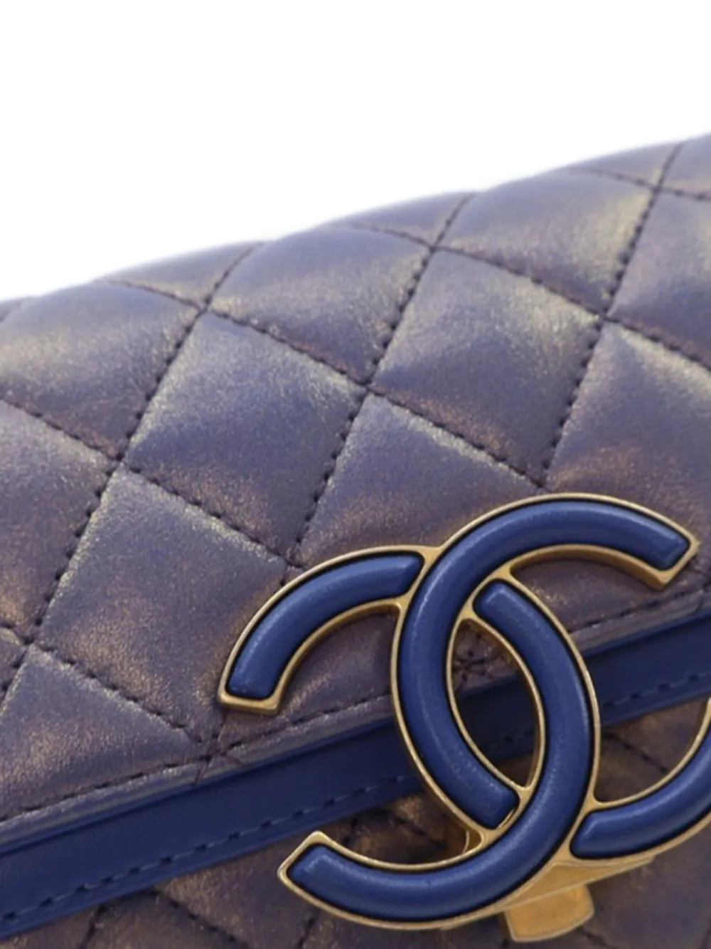 Pre-owned Chanel 2019 Small Quilted Metallic Lambskin Cc Chic Double Flap Shoulder Bag In Blue
