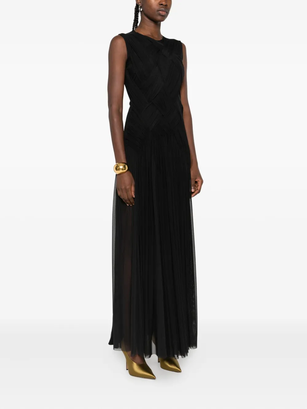 Atu Body Couture cross-panel pleated maxi dress Zwart