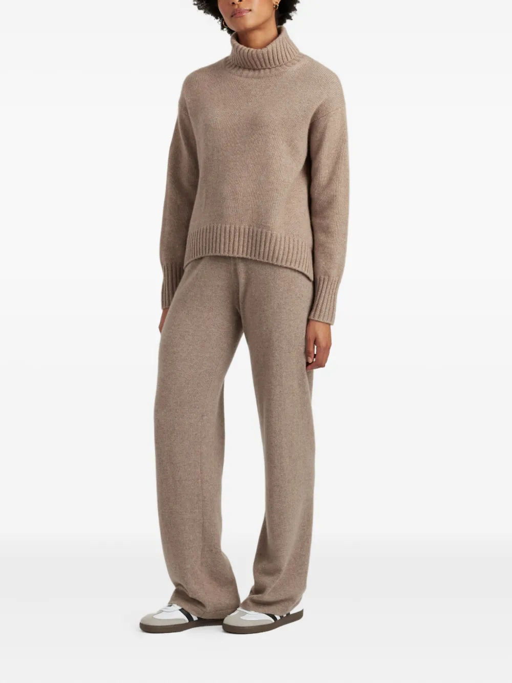 Chinti & Parker Rollneck Cashmere Sweater In Brown