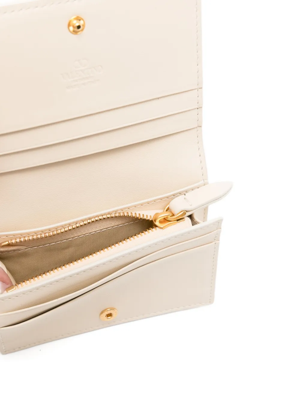 Valentino Garavani Quiltie 67 wallet Beige