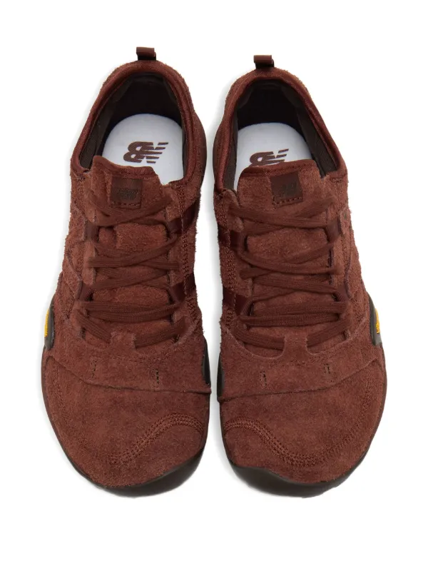 New Balance MT10 Suede lace-up Sneakers | Red | FARFETCH