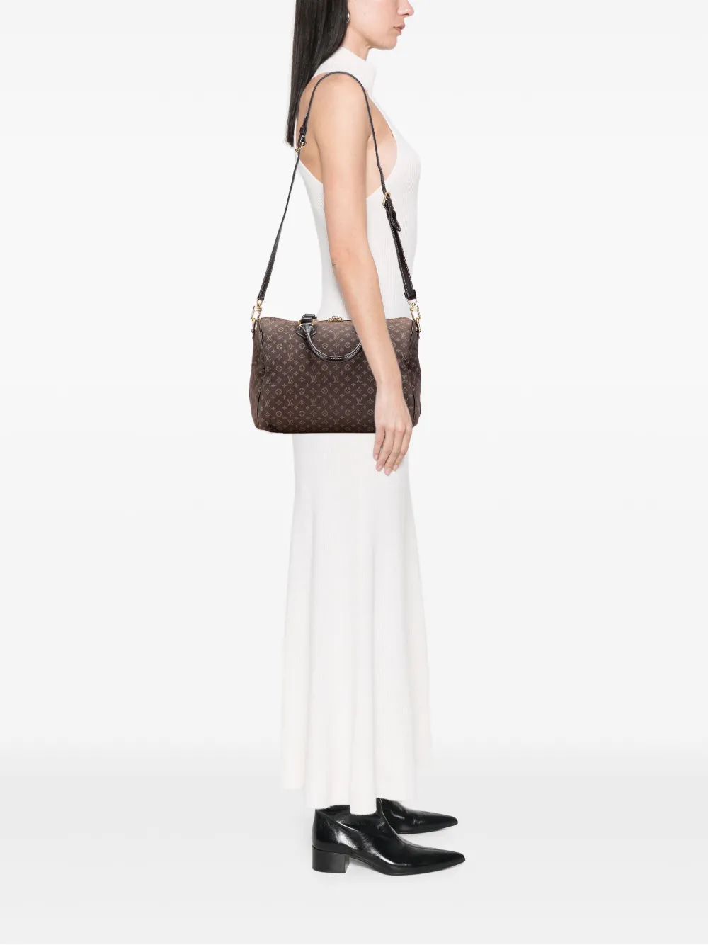 Pre-owned Louis Vuitton 2009 Monogram Mini Lin Speedy Bandouliere 30 Satchel In Brown
