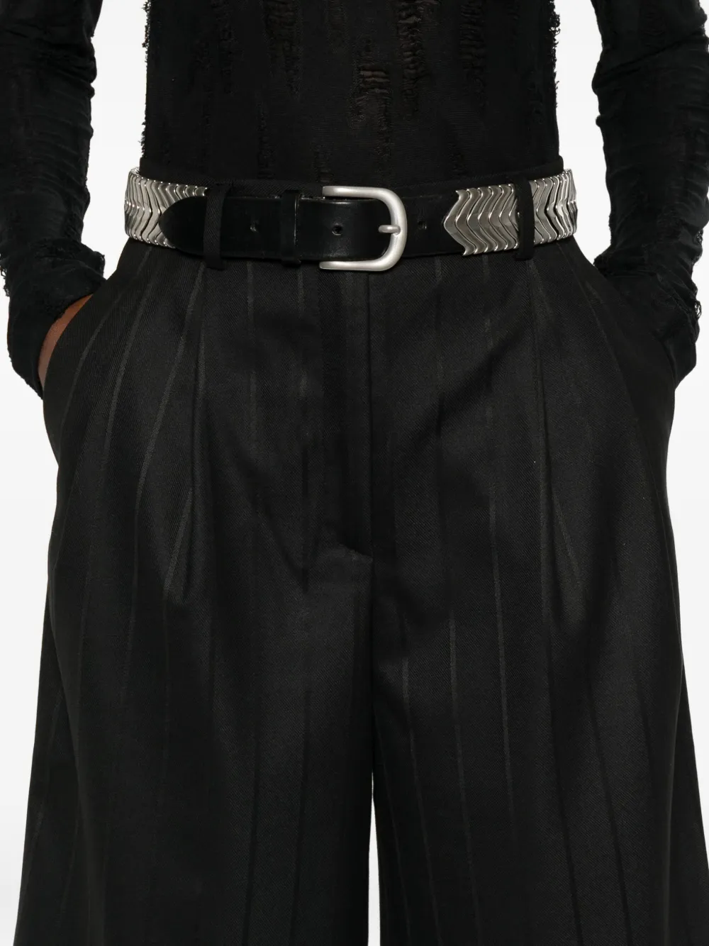 THE ANDAMANE Xiana geplooide shorts met krijtstreep Zwart