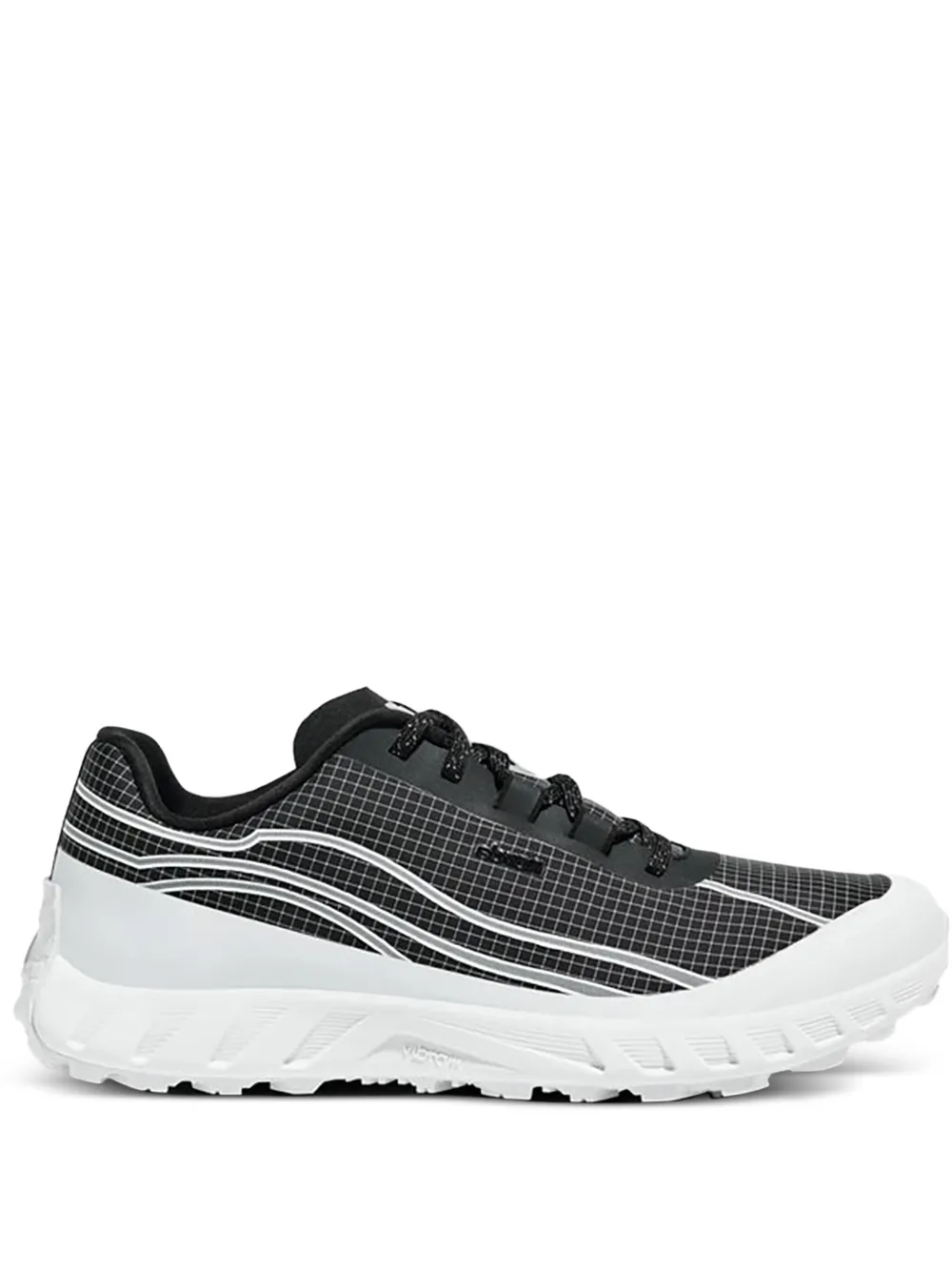 norda  002 "summit black" sneakers | Black | Image 1