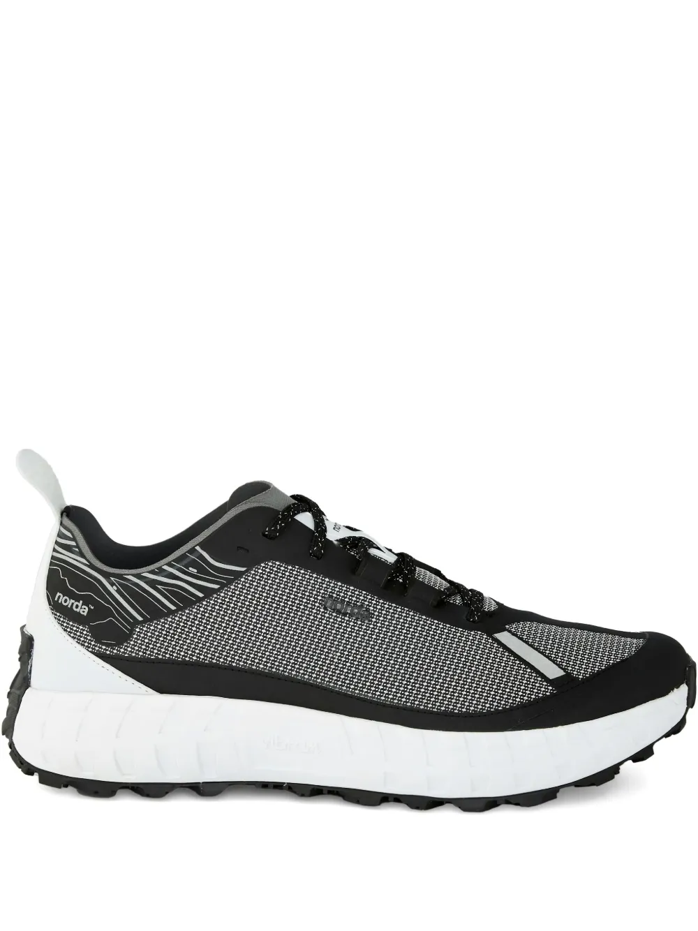 norda 001 "black" sneakers | Black | Image 1