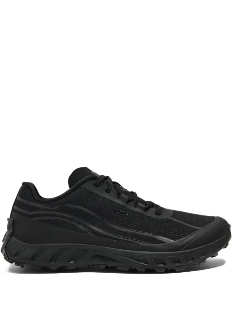 norda 002 "Stealth Black" sneakers