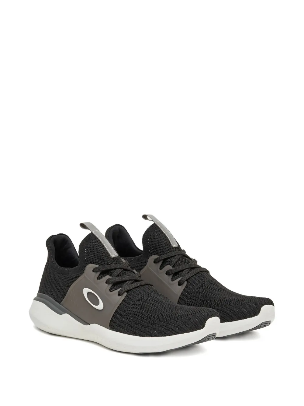 Oakley Chagos "blackout" sneakers | Low-Tops | Image 2
