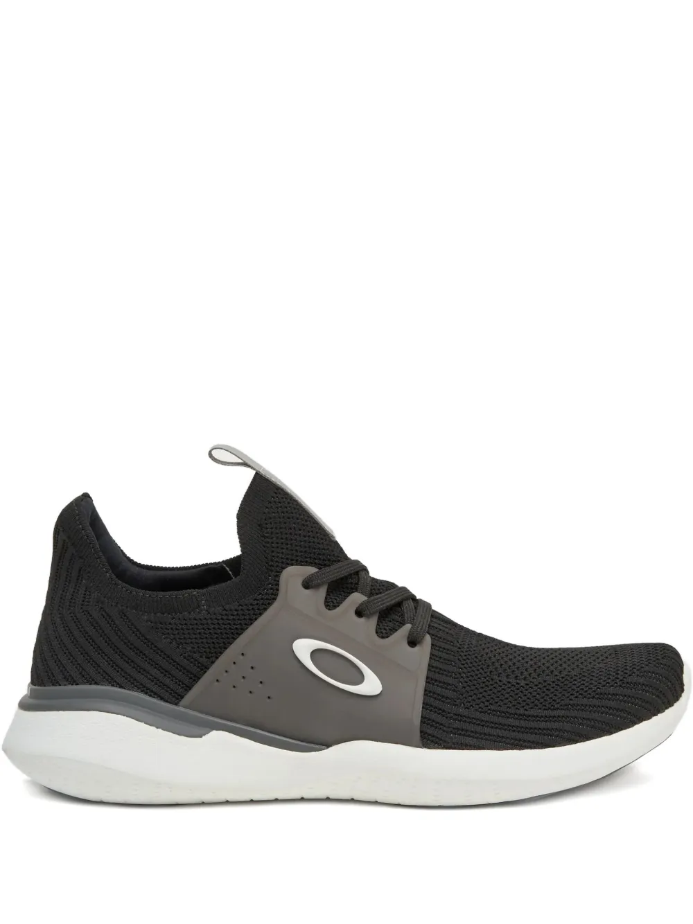 Oakley Chagos "blackout" sneakers | Brown | Image 1