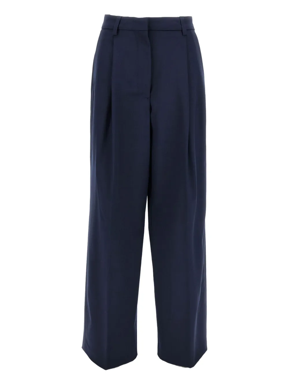 pleated trousers