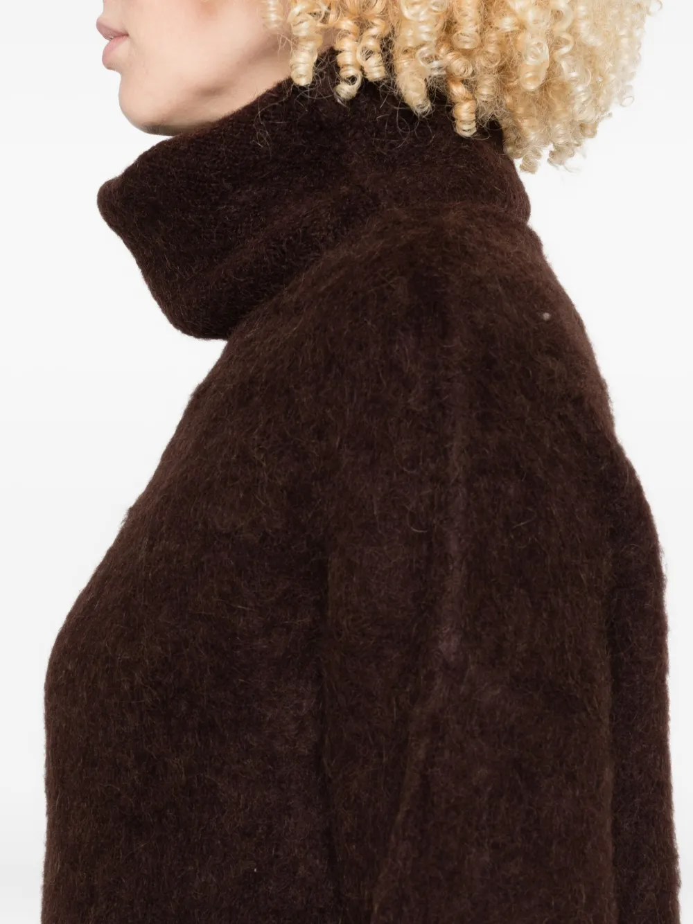 Uma Wang turtleneck fluffy sweater Bruin