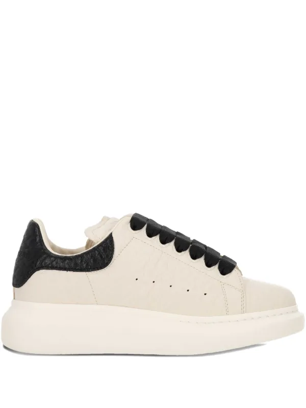 ★Alexander McQueen★オーバーサイズ レザースニーカー Alexander McQueen オーバーサイズ レザースニーカー