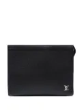 Louis Vuitton Pre-Owned 2020s Pochette taiga-leather pouch - Black