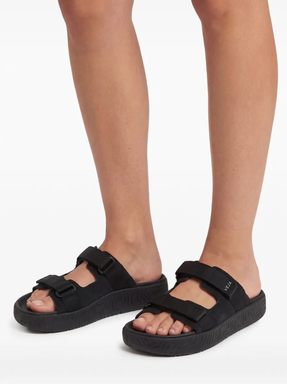VEJA Arpoador suède sandalen met dubbele bandjes Zwart