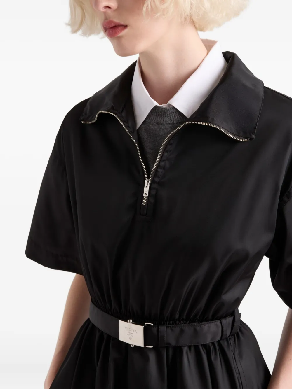 Prada Re-Nylon midi-jurk met ceintuur Zwart
