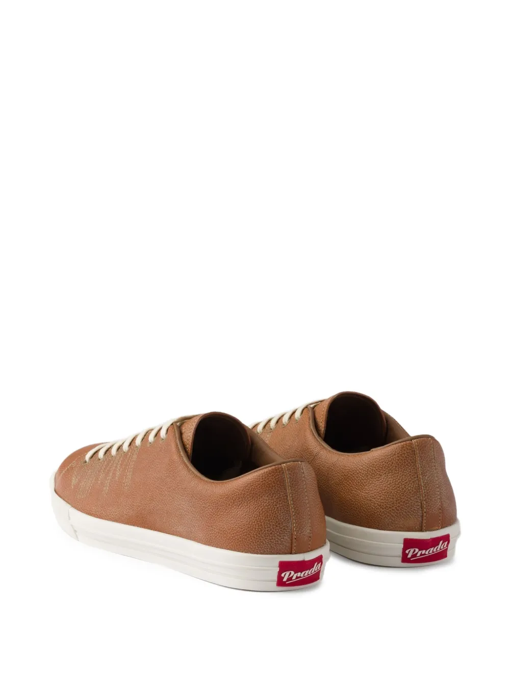 Prada Leren ow-top sneakers met stiksels Bruin