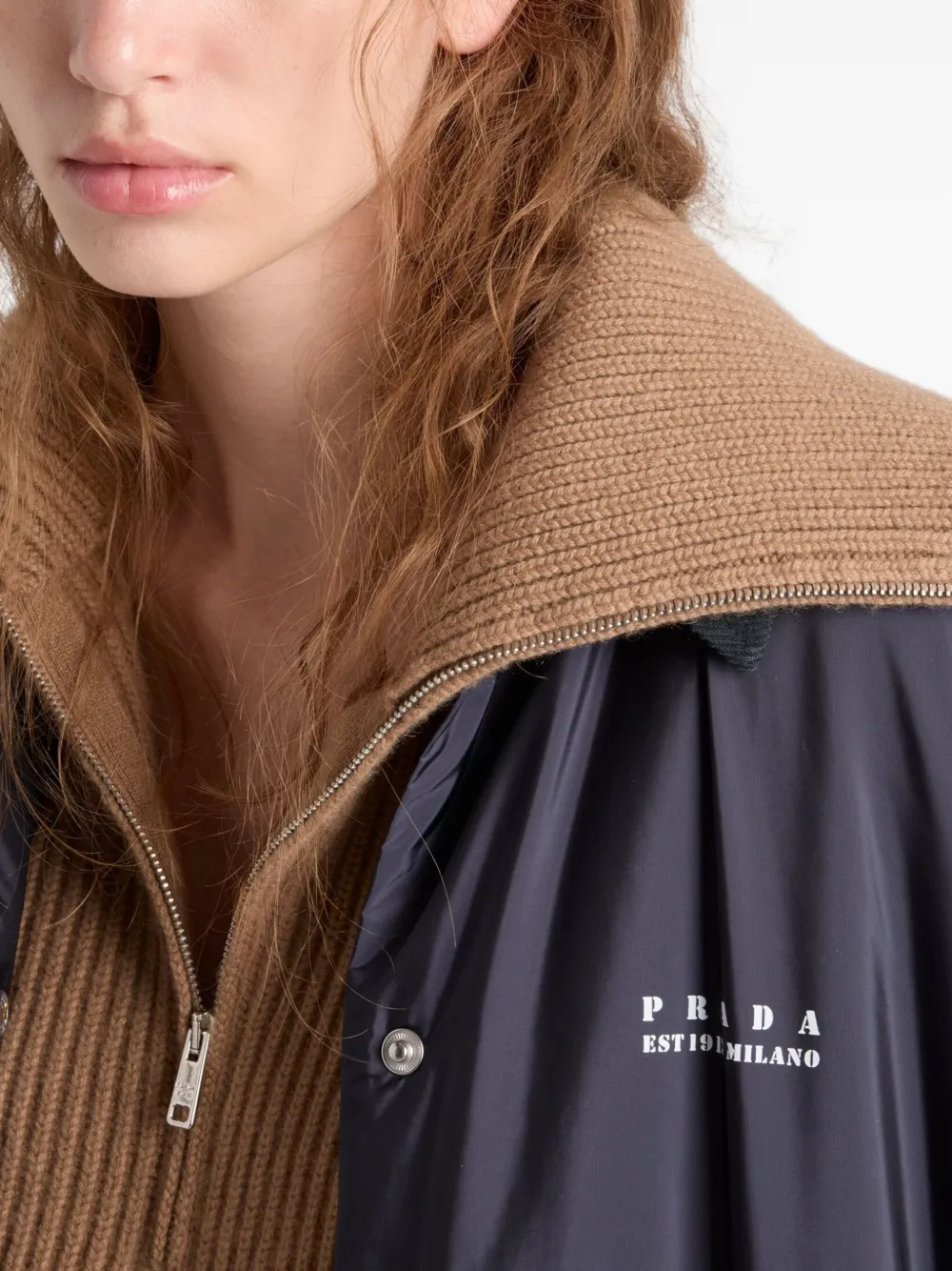 Prada Jas met opgestikte zak en raglan mouwen Blauw