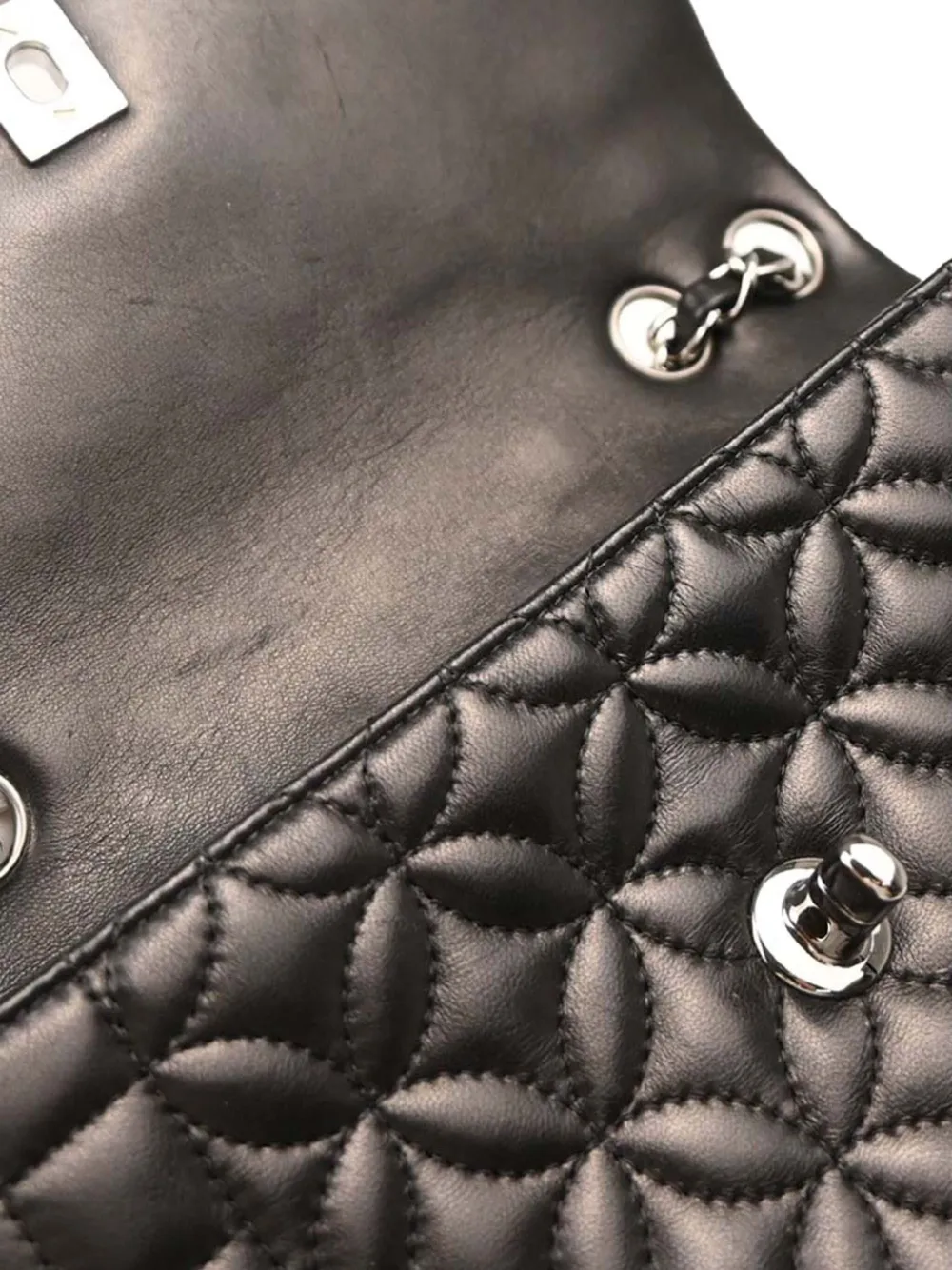 Pre-owned Chanel 2006 Choco Bar Flower-stitch Lambskin Shoulder Bag In Black