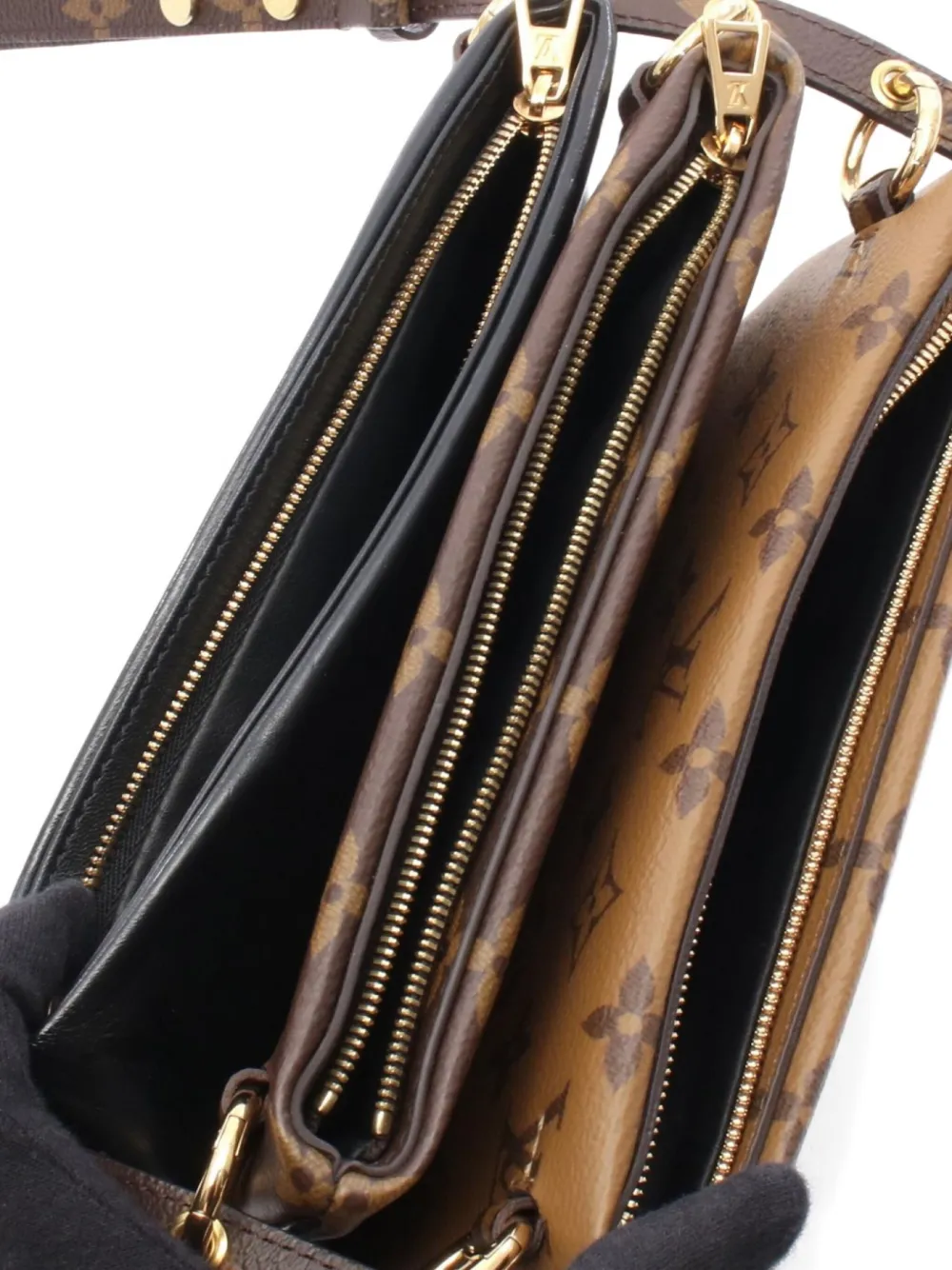 Pre-owned Louis Vuitton 2020 Pochette Lv 3 Shoulder Bag In Black