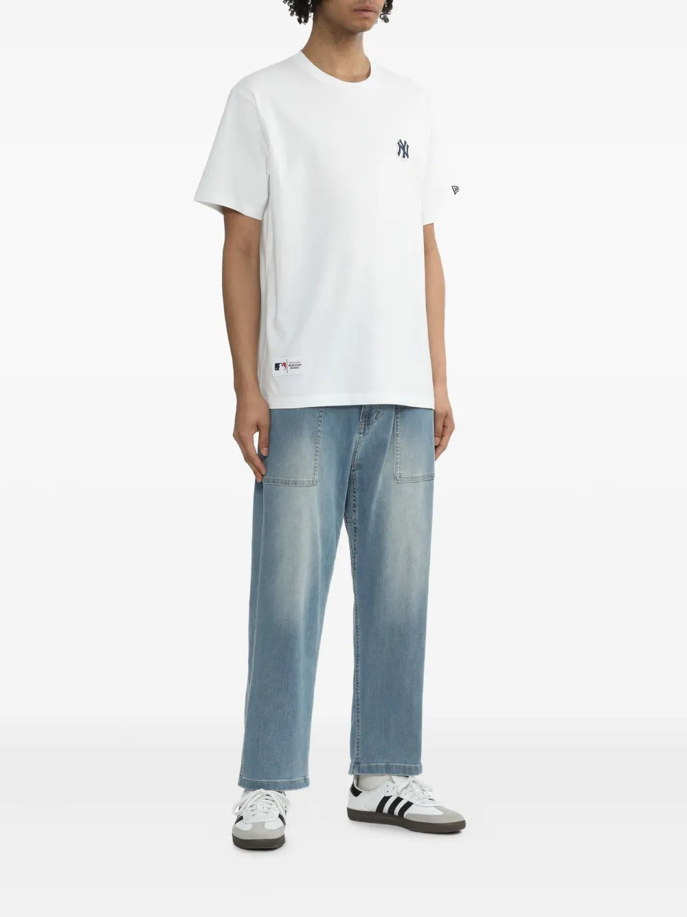 NEW ERA CAP logo-patch cotton T-shirt - Wit