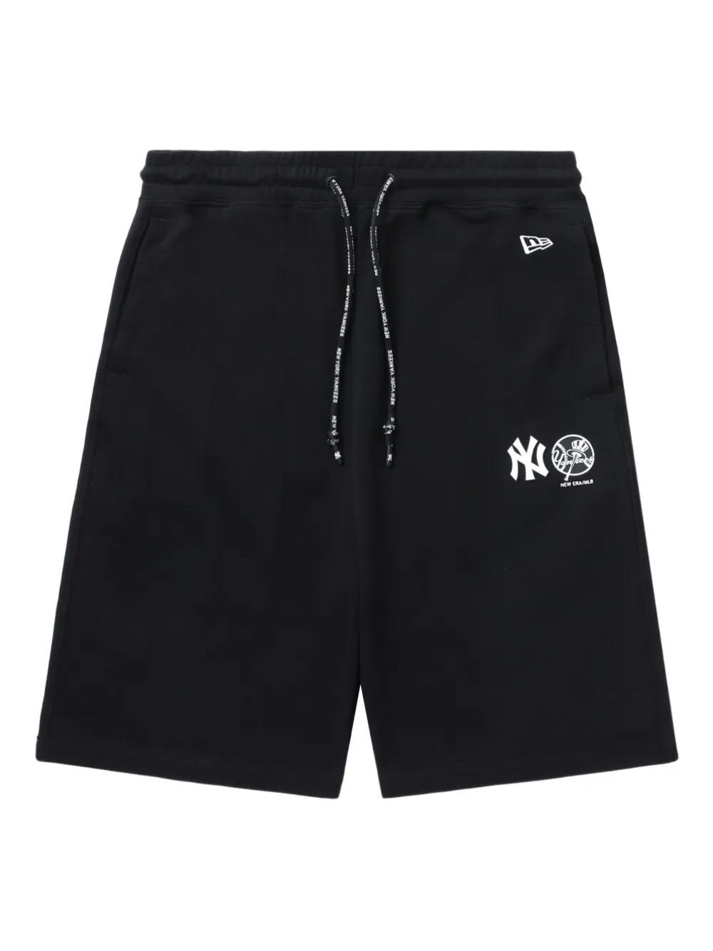 logo-patch shorts