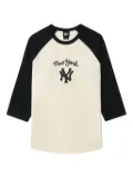 NEW ERA CAP x MLB NY Yankees raglan-sleeved T-shirt - Neutrals