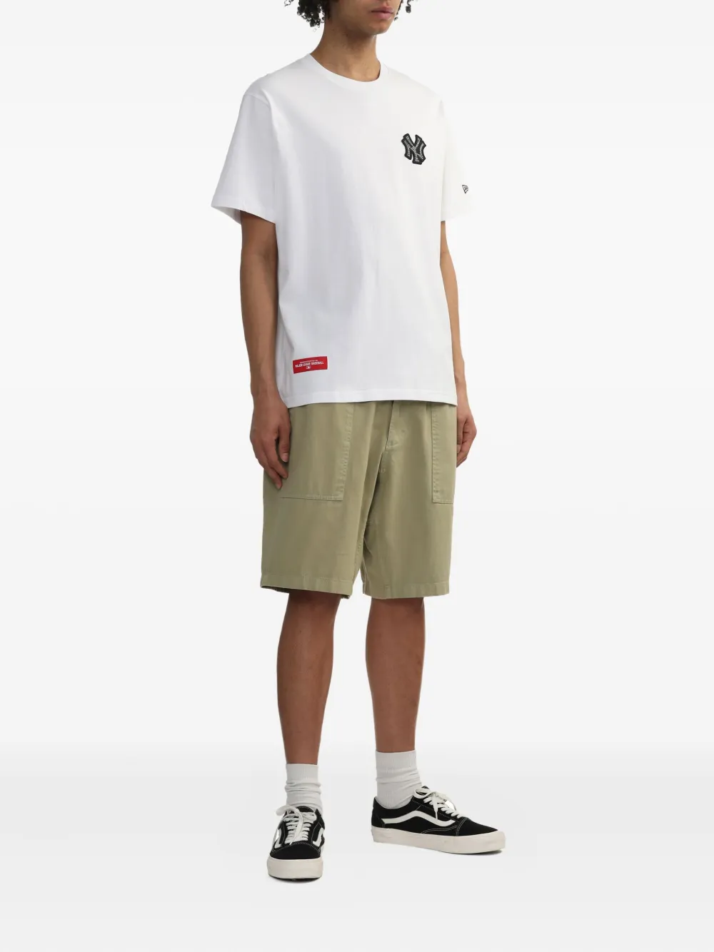 NEW ERA CAP embellished-logo T-shirt - Wit