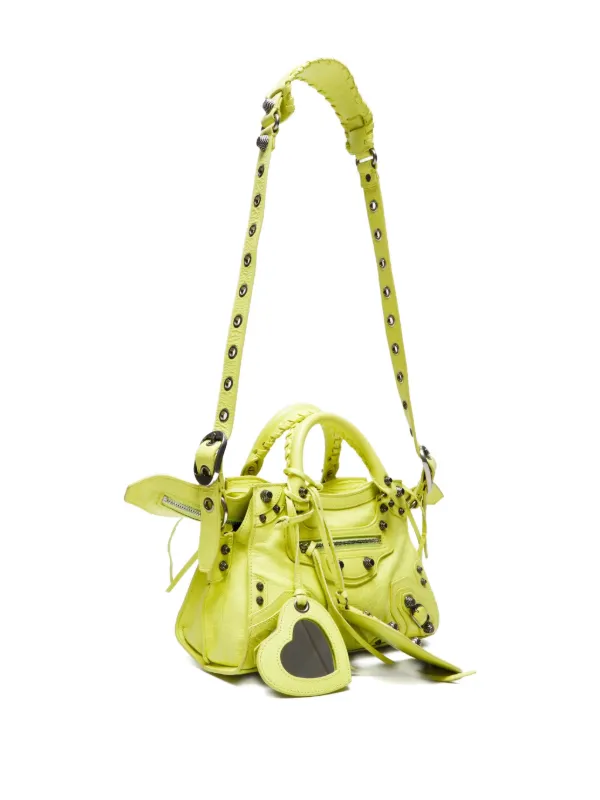 ショルダーバッグ・ポシェット BALENCIAGA FLUO YELLOW LE CAGOLE XS SHOULDER BAG BALENCIAGA Agneau Arena Le Cagole Shoulder Bag XS Fluo
