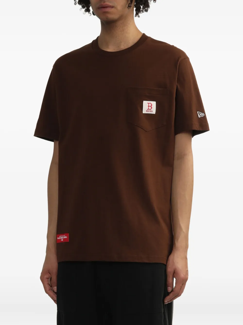 NEW ERA CAP pocket-detail T-shirt - Bruin