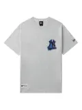 NEW ERA CAP logo-print T-shirt - Grey