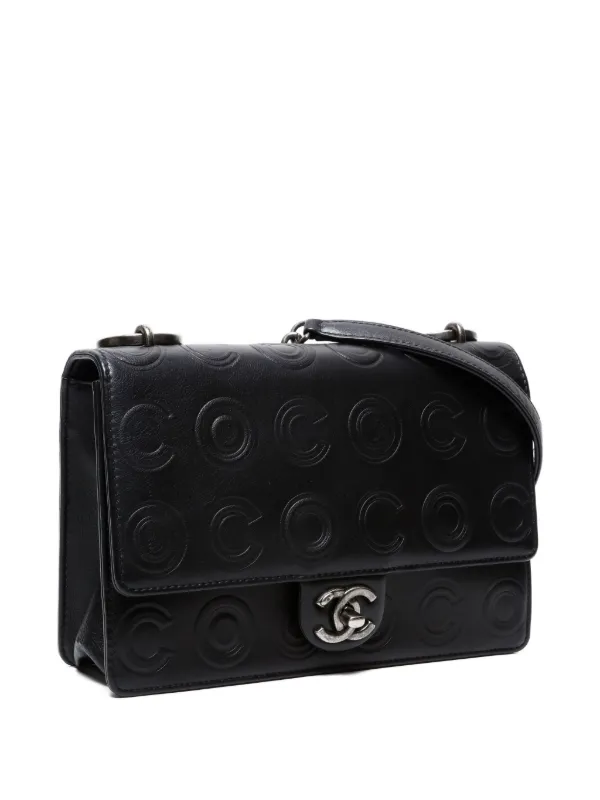 CHANEL ブラックエンボスショルダーバッグ CHANEL Pre-Owned 2019 ロゴエンボス ショルダーバッグ | ブラック