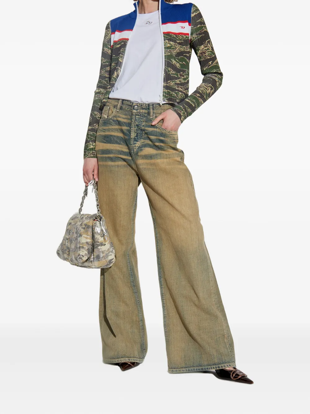Diesel oval-embellished T-shirt Wit