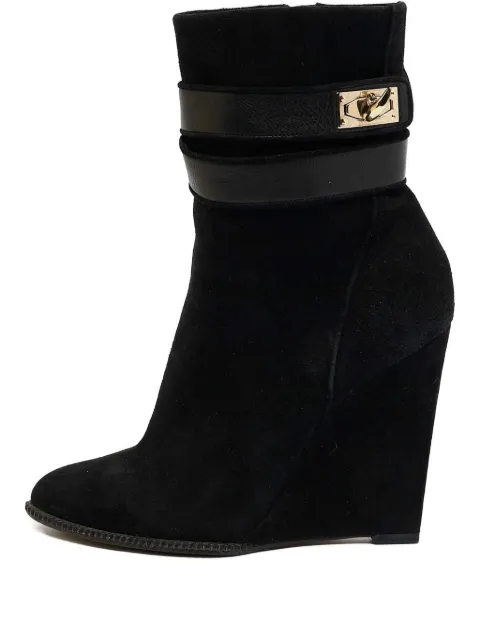 Givenchy Pre-Owned 110mm Shark Lock suede boots