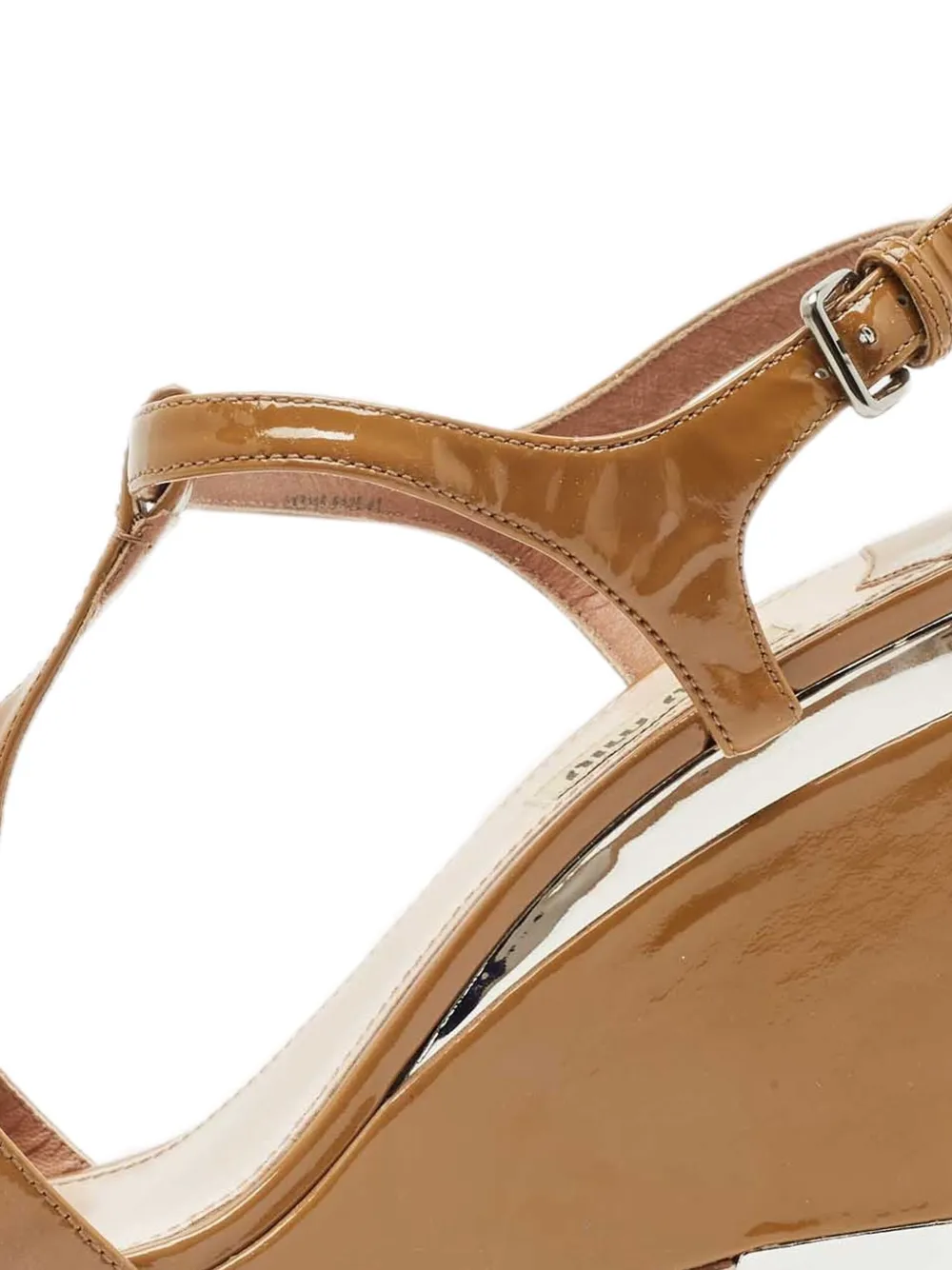 Miu Miu Pre-Owned 1156469 Tan | Image 2