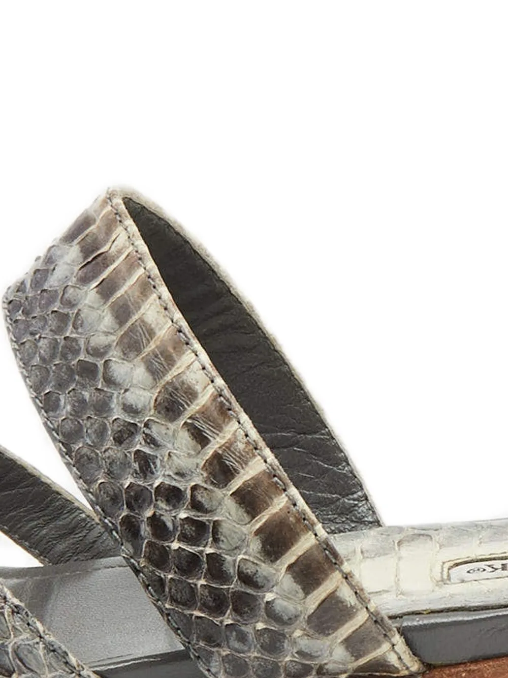 Manolo Blahnik Susa platte sandalen - Grijs