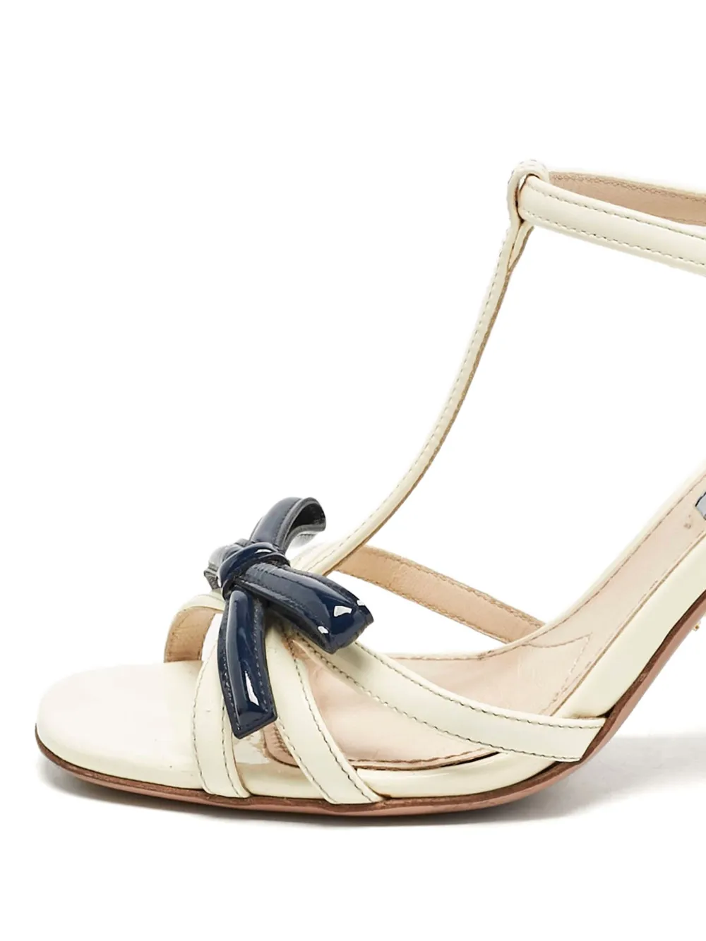 Pre-owned Prada 1154369 Cream In Neutral