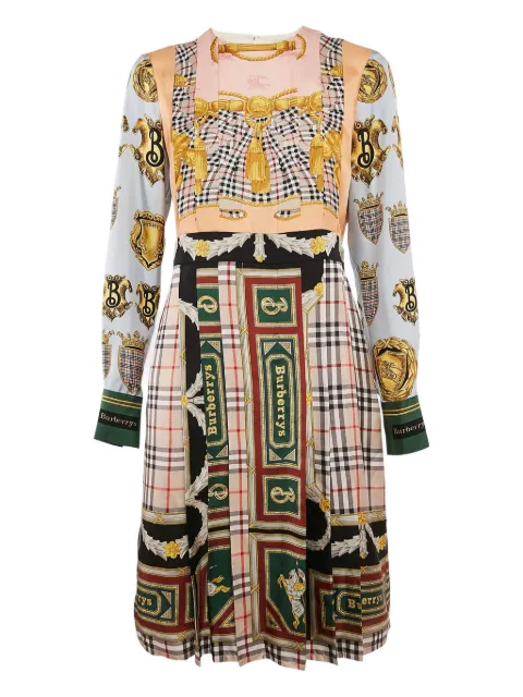 Burberry Pre-Owned pleated scarf-print dress