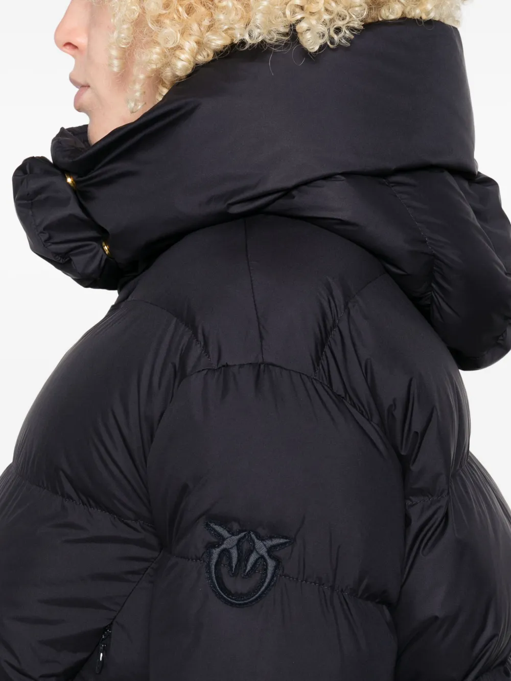 PINKO quilted high-neck puffer jacket Blauw