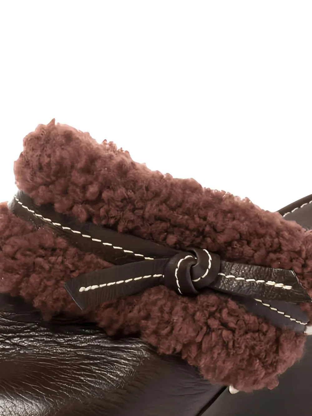 Ferragamo Pre-Owned 75 mm leren muiltjes met lammy afwerking - Bruin