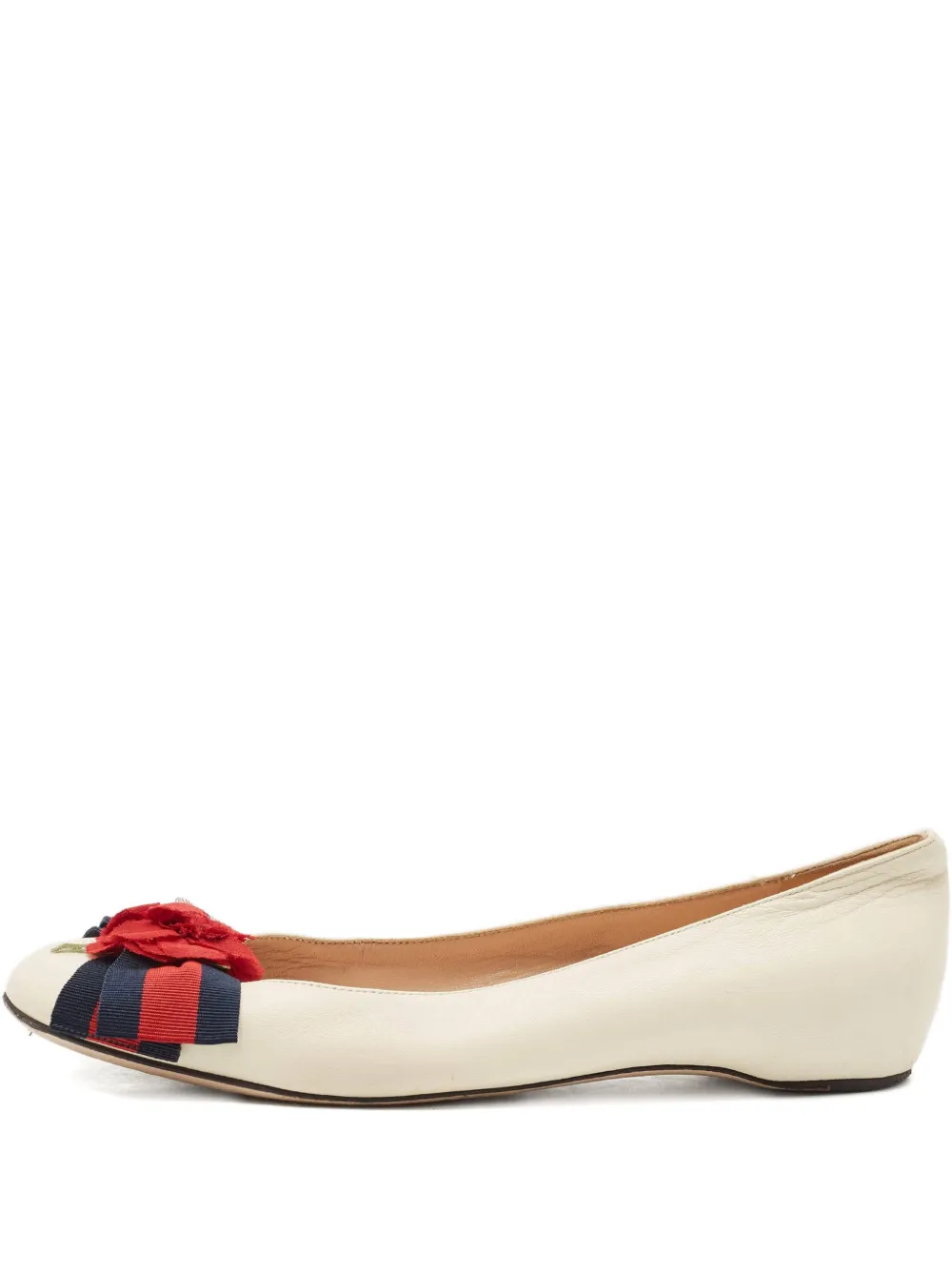 Click to view more detailed imagery on our partner's website Pre-owned Gucci Web Bow-detail Ballet Flats In Neutral